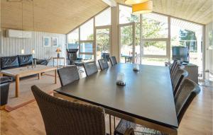 Pet Friendly Home In Rømø With Kitchen