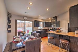 Saddle Rock East Wenatchee Home Less Than 3 Miles to Town