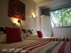 Hotels Hotel Trianon Tours : photos des chambres