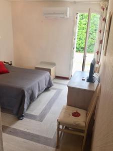 Hotels Hostellerie Saint Benoit : photos des chambres