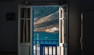 Meropi Rooms Sifnos Greece