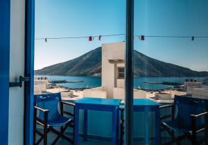 Meropi Rooms Sifnos Greece