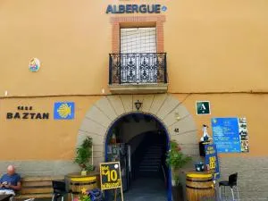 ALBERGUE CASA BAZTAN - Garísoain