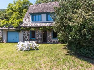 Maisons de vacances Spacious Holiday Home near Auvergne s Volcanoes : photos des chambres