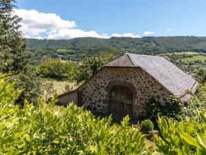 Maisons de vacances Spacious Holiday Home near Auvergne s Volcanoes : photos des chambres