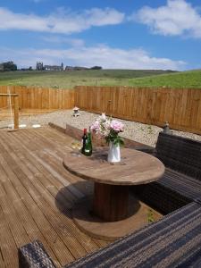 Abbey Field - Cyanacottages