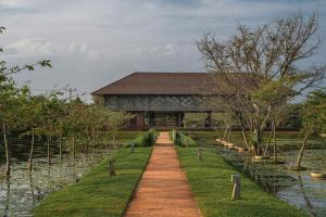 Indigaswewa, Sigiriya, Sri Lanka.