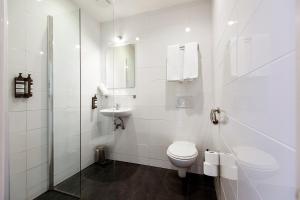 Quentin Arrive Hotel