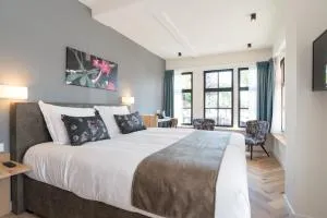 Hof van Holland Hotel - 米德利
