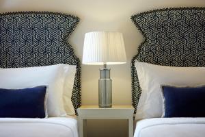 Old Town Luxury Suites Komissa