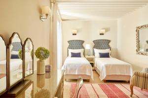 Old Town Luxury Suites Komissa