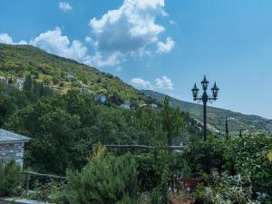 To Stefani tis Makrinas Pelion Greece