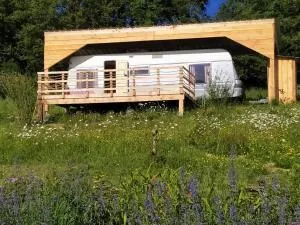 cararetro , caravane chauffée et climatisée - Lupersat