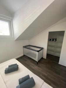 GUESTHOUSE RUZA SOBRA apartments in the attic of the house