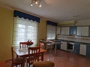 Apartamento (Cerca Praia Llas) - Nois