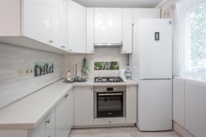 One-Bedroom Apartment room in Apart 39 on Galitskogo 10