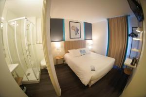 Hotels Kyriad Hotel La Fleche : photos des chambres