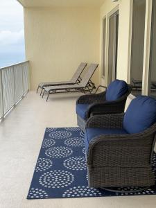 Two-Bedroom Apartment room in Unit 1906 Condo