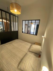 Grand studio rue piétonne Ajaccio