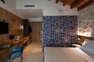 Superior Double Room room in Borgo Giallonardo Wine Relais