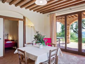 Farmhouse in Suvereto with pool
