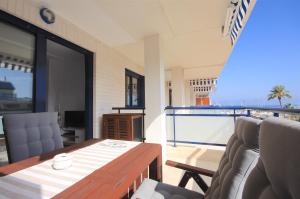 Apartamento Sueños de Mar con vistas al puerto by costablancarent