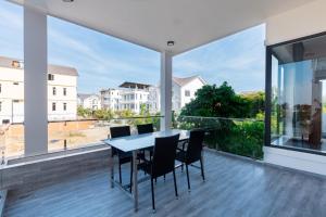 Palm Villa 29 - Villa Luxury 8Bedroom & Pool near the sea