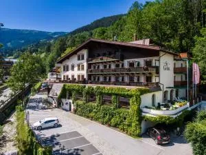 Hotel St. Georg - Целль-ам-Зеє