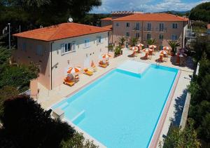 Borgo al Mare