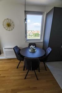 Luce Gold Apartment