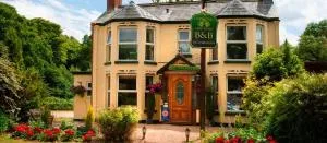 Twin Oaks Guest House - 皮莱特福德