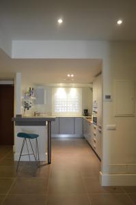 Alcazaba Beach Luxury Apartment02 Estepona