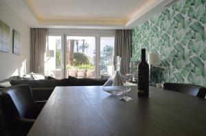 Alcazaba Beach Luxury Apartment02 Estepona