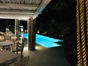 Milo Milo Suites Milos Greece