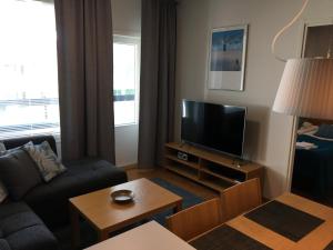 Premium Chalet 4109 Blue