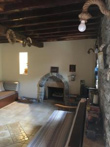 Chora Samothrakis, House with courtyard Nisos-Samothraki Greece