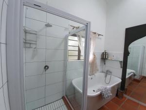 Waterhouse Guest Lodge - Indus Street