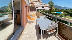 Appartements Superbe 2P vue mer, ensoleille, piscine : photos des chambres