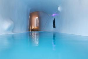 Athermi Suites - Adults Only