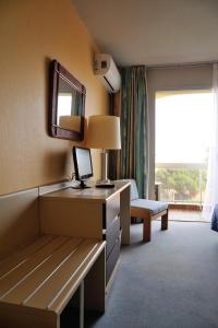 Hotels Hotel du Port : photos des chambres