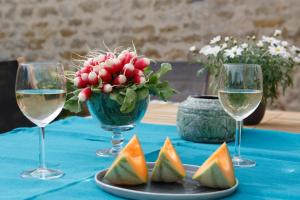 Maisons de vacances Gites de charme pour 2 au calme aux portes de Bayeux by Le Clos Poulain : photos des chambres