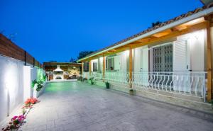 Private Villa Bella Luna by "elite"