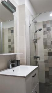 Erdőalja 11 Apartman