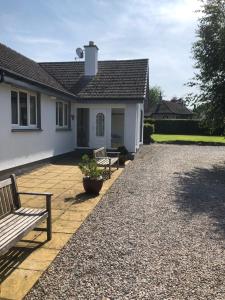 Triple, Double/Twin Room with Private External Bathroom room in Aslaich