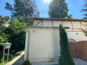 Apartament Szczęśliwa 13