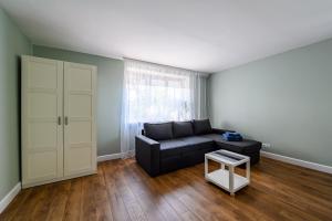 Beachside Oak Studio