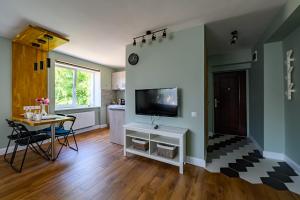 Beachside Oak Studio