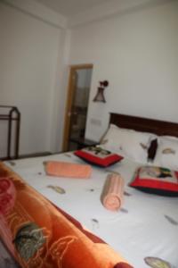 Ella Villa Nine Arch