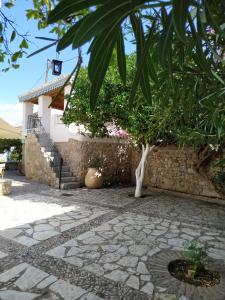 Liknon Guesthouse Villa