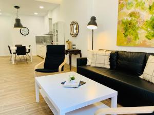 Homely Málaga Luxury Atarazanas - Hoteles de 4 estrellas en Málaga